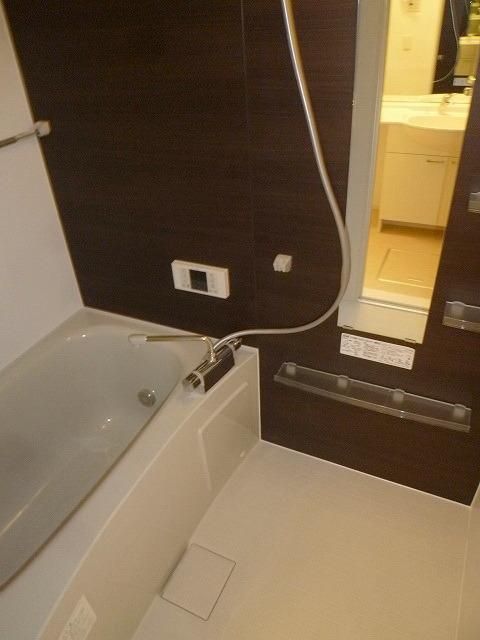 バス・シャワールーム　★お部屋探しは、タウンハウジング多摩センター店へ★