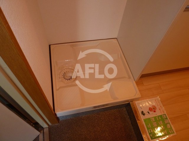 その他設備　ブリストル神崎　室内洗濯パン