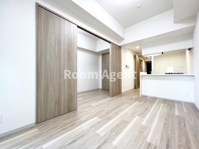 居室・リビング　類似物件の写真です。