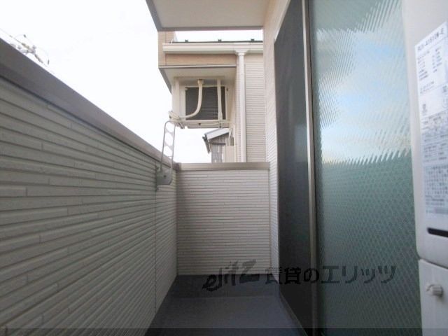 バルコニー　ベランダ