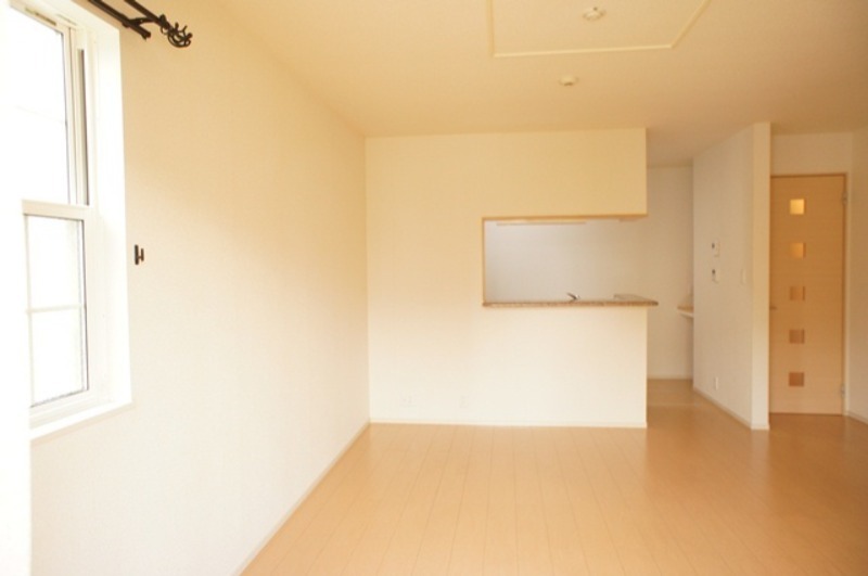 居室・リビング　図面と現状に相違がある場合には現状を優先