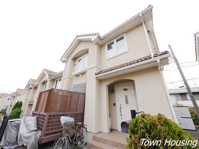 建物外観　★江田駅徒歩６分★