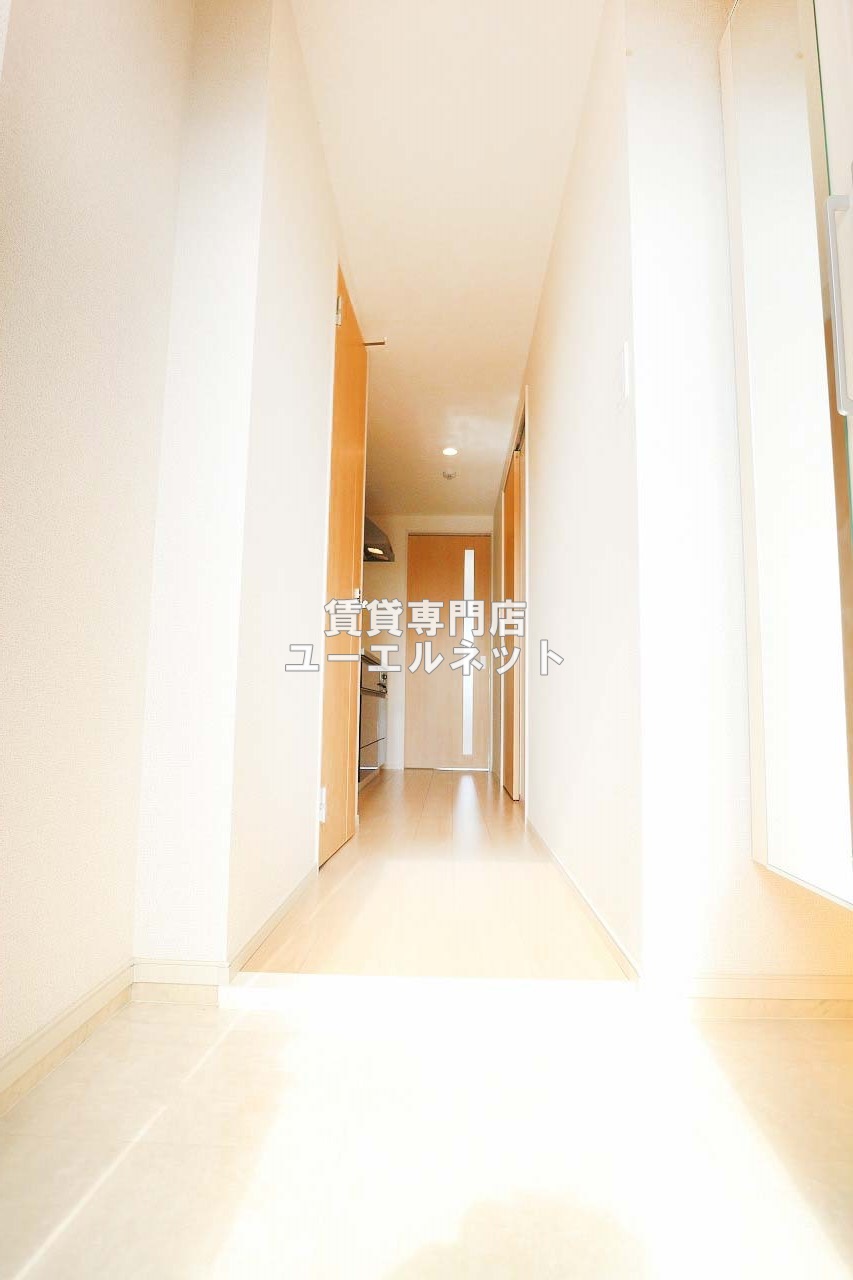 玄関　住まいの顔ともなる玄関