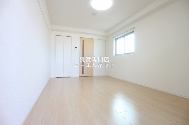 その他部屋・スペース　明るく開放感のある居室で、自分だけのくつろぎ空間を。