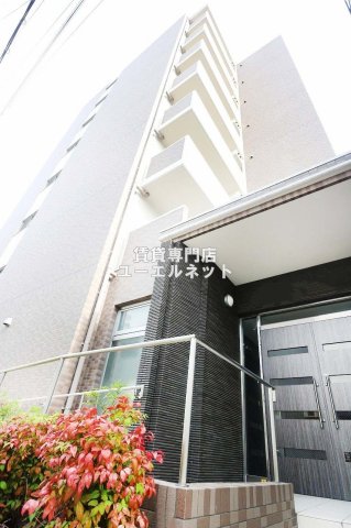 建物外観　シンプルで洗練されたデザインが毎日の暮らしに心地よさをプラス