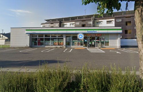 コンビニ　ファミリーマート 木太町八区店（コンビニ）まで1696m