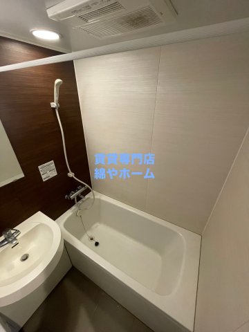 バス・シャワールーム　ゆったり過ごせるお風呂です