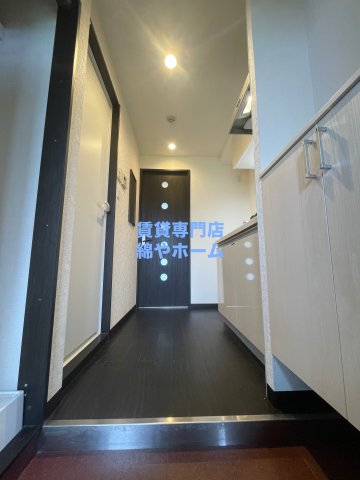 玄関　ゆったりとした玄関です