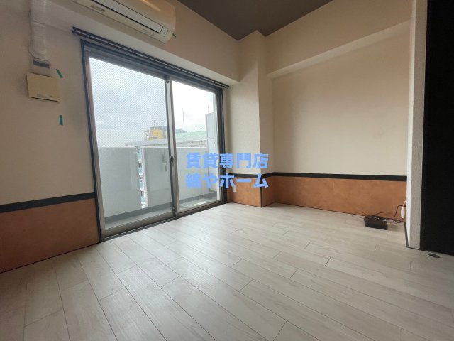 その他部屋・スペース　落ち着いて過ごせるお部屋なので、寝室にいかがでしょうか