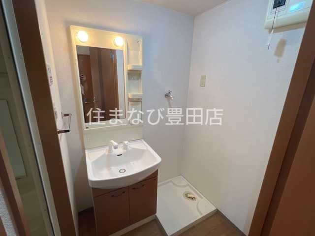 洗面設備　同型別部屋写真
