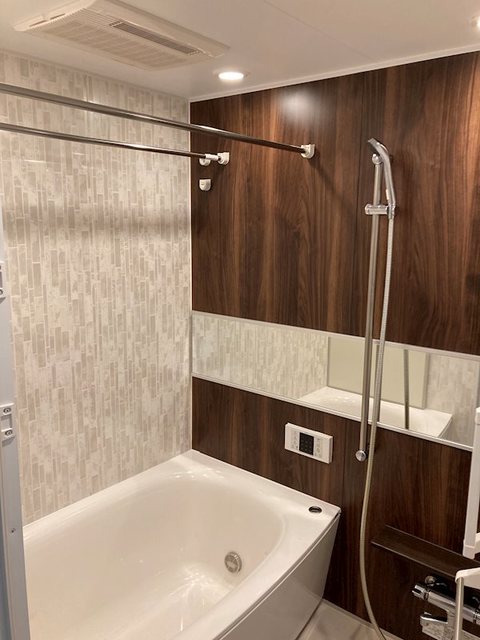 バス・シャワールーム　バスルーム