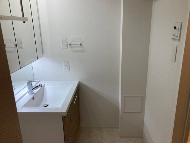 洗面設備　独立洗面台