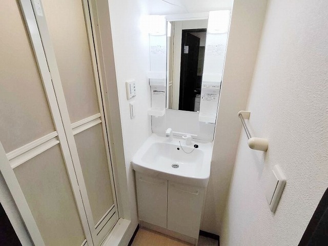 洗面設備　同仕様写真