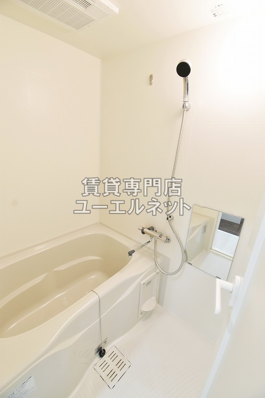 バス・シャワールーム　浴室