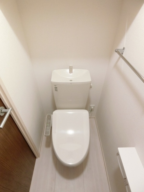 トイレ　図面と現状に相違がある場合には現状を優先