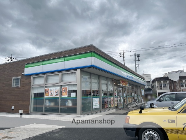 コンビニ　ファミリーマート西大寺中店（コンビニ）まで1786m