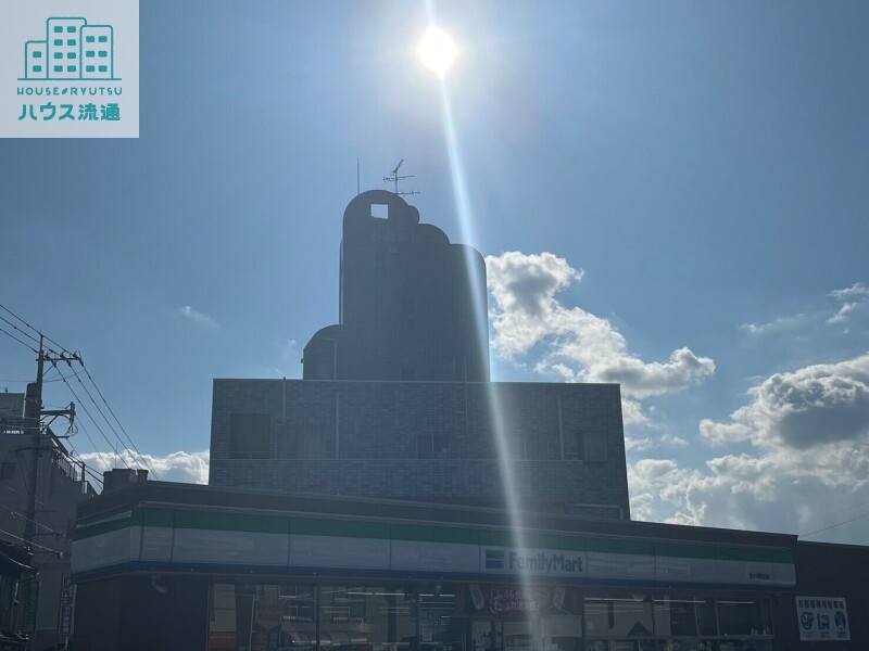 コンビニ　ファミリーマート喜々津駅前店（コンビニ）まで456m