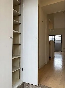 玄関　開放感のある玄関ですね