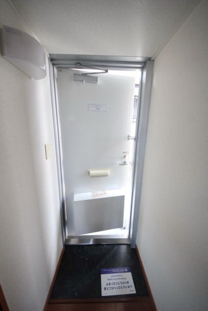 玄関　★見学希望等はタウンハウジング中央林間店までお気軽に♪★