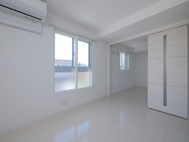 居室・リビング　☆8.2帖のリビングです！