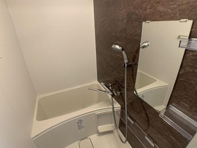 バス・シャワールーム　別部屋参考写真