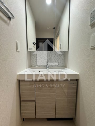 洗面設備　シーズンフラッツ渡辺通