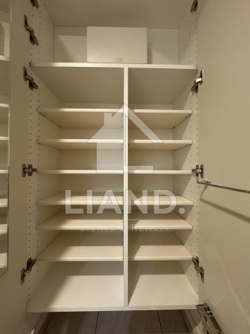 収納　シーズンフラッツ渡辺通