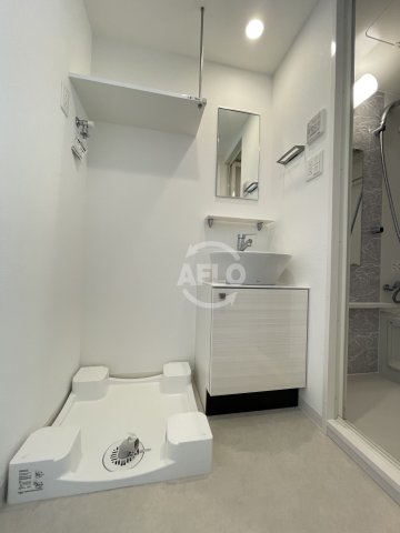 洗面設備　エスリード弁天町グランツ　洗面所