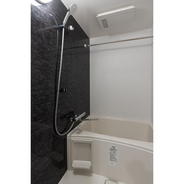 バス・シャワールーム　?