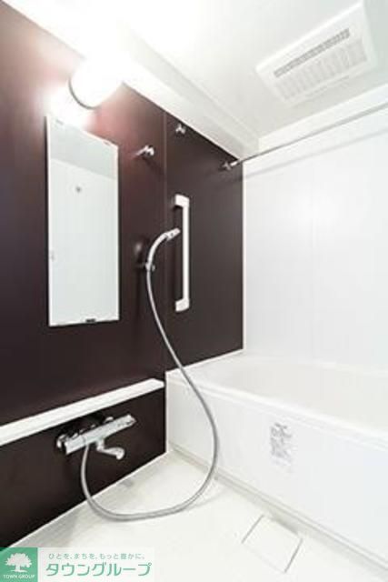 バス・シャワールーム　※写真は同タイプ住戸です。