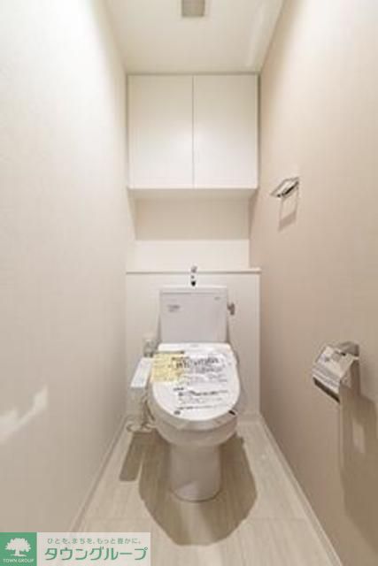 トイレ　※写真は同タイプ住戸です。