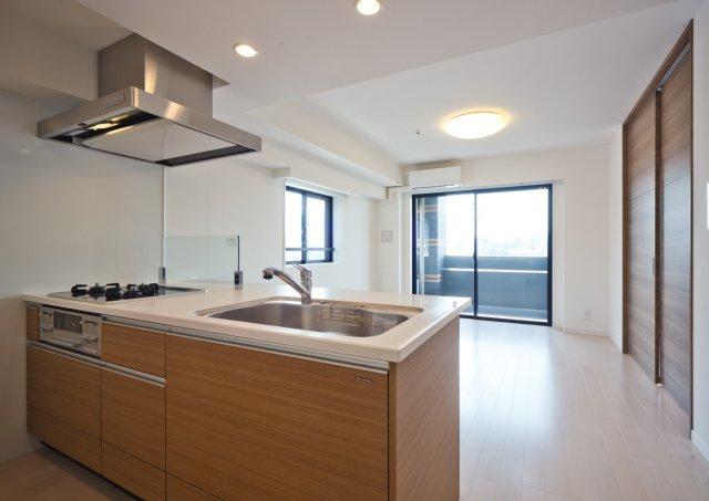 キッチン　キッチン