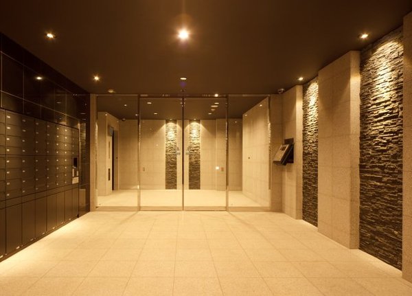 エントランス　エントランス