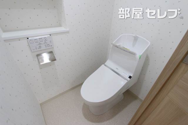 トイレ　２０２号室の写真です。