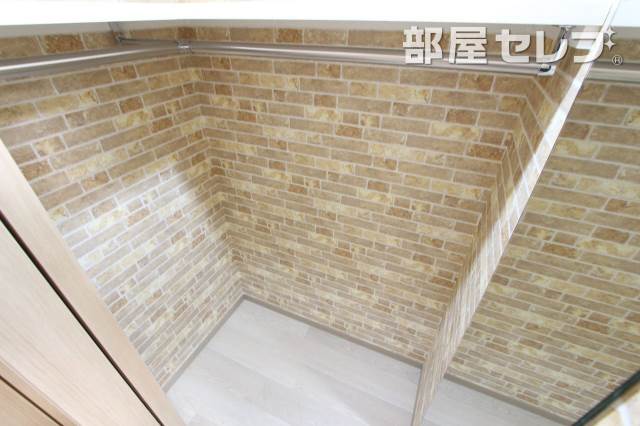 収納　２０２号室の写真です。