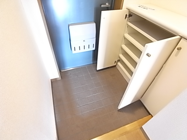 玄関　明るい玄関です