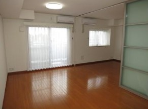 居室・リビング　☆明るい居室☆