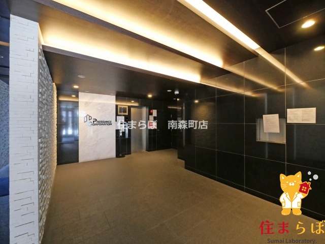 エントランス　共用部の印象も大切に