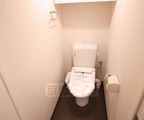 トイレ　実際のお部屋の写真ではありません