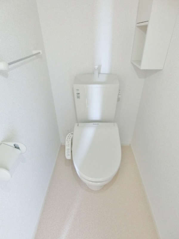 トイレ　図面と現状に相違がある場合には現状を優先