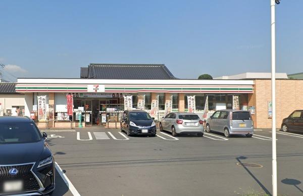 コンビニ　セブン-イレブン 春日部緑町店（コンビニ）まで553m