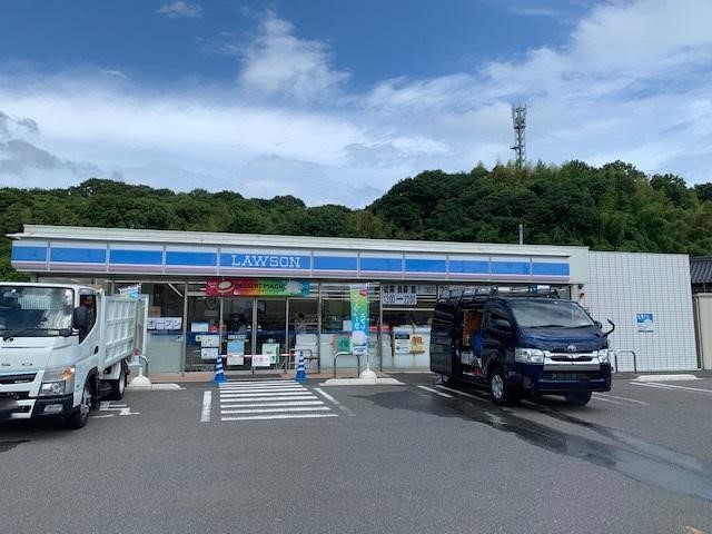 コンビニ　ローソン（コンビニ）まで350m