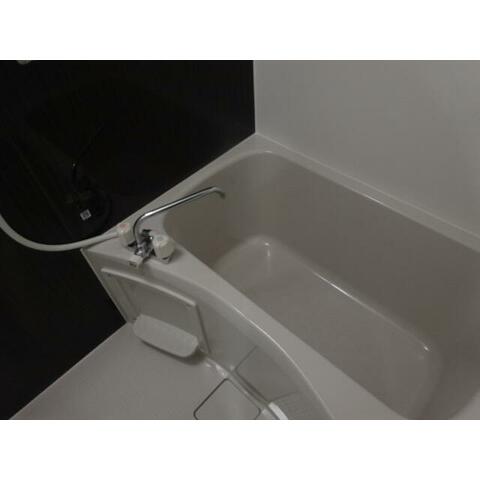 バス・シャワールーム　清潔感のある浴室♪