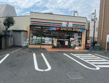 コンビニ　セブンイレブン 世田谷下馬北店（コンビニ）まで645m