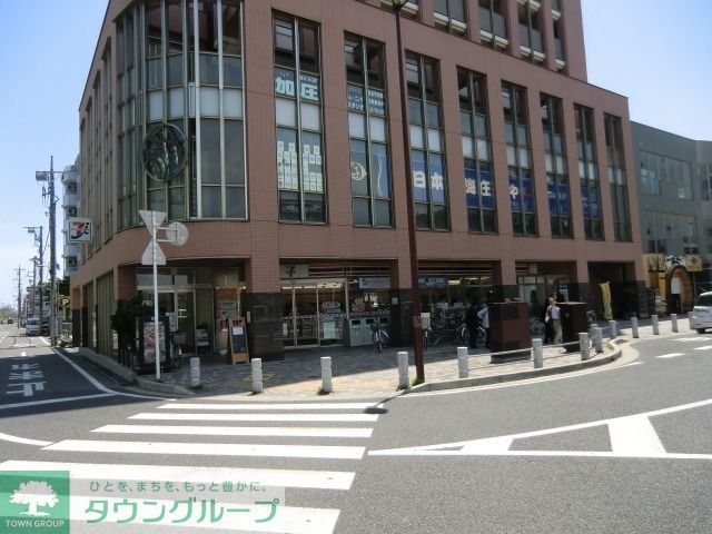 コンビニ　セブンイレブン（コンビニ）まで275m