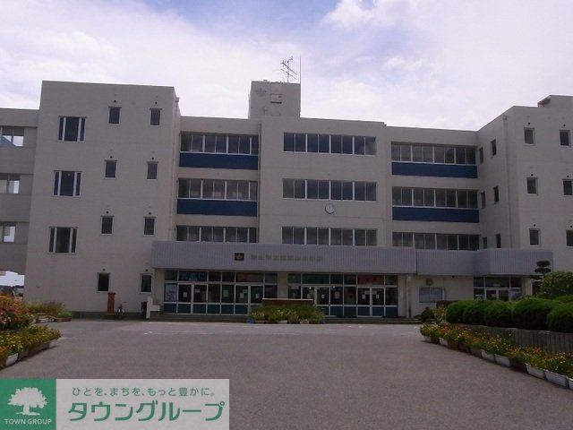 小学校　南流山小学校（小学校）まで760m