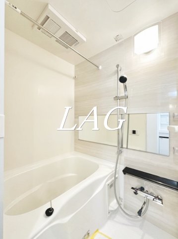 バス・シャワールーム　お風呂です。