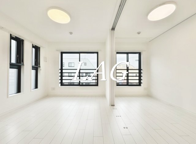 居室・リビング　洋室のお部屋です。