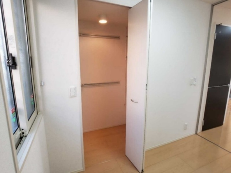 収納　図面と現状に相違がある場合には現状を優先