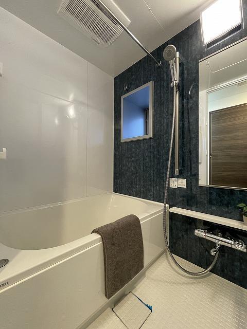 バス・シャワールーム　バス